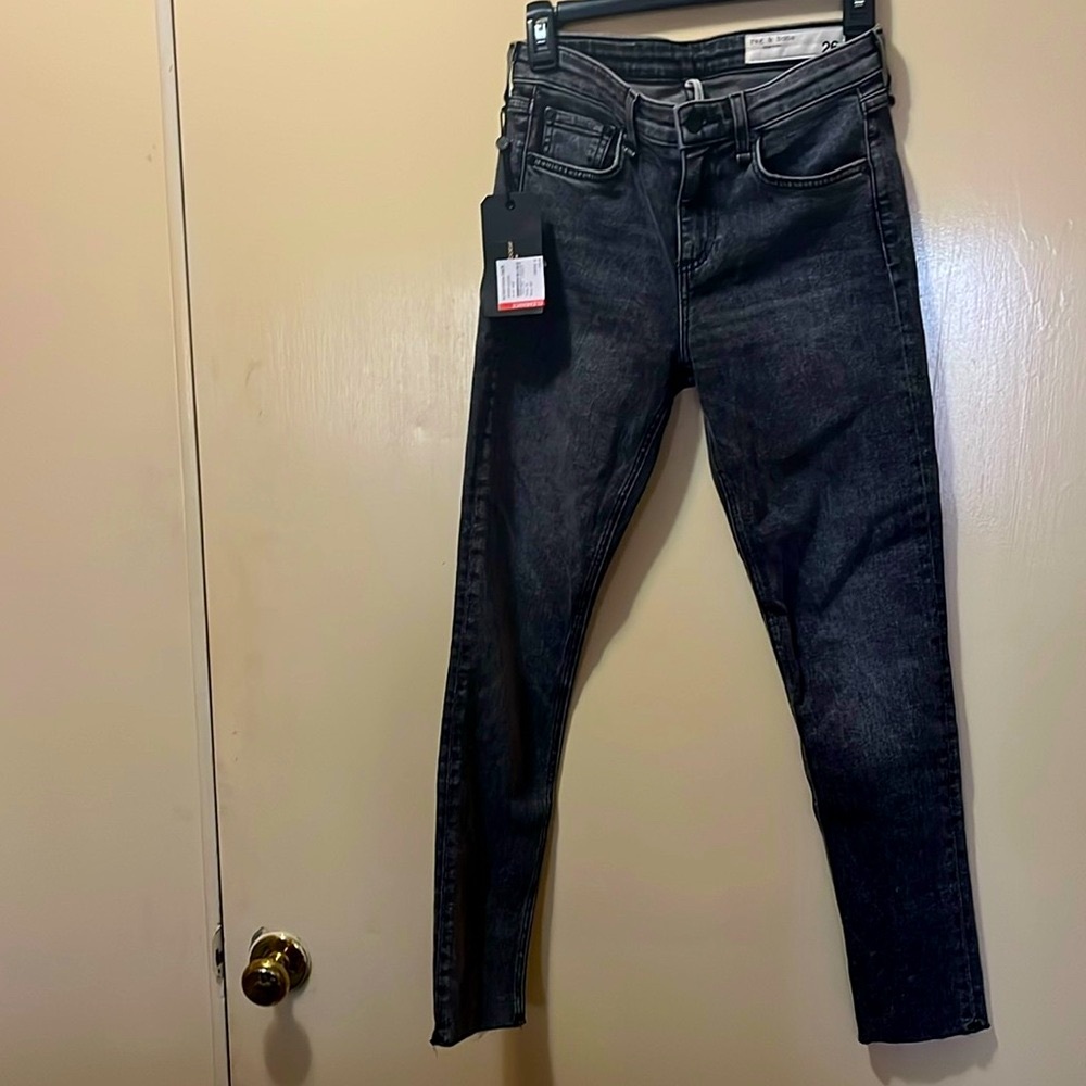 NWT Rag&Bone Cate Mid-Rise Ankle Skinny Blackwashed Jeans. Size 26.